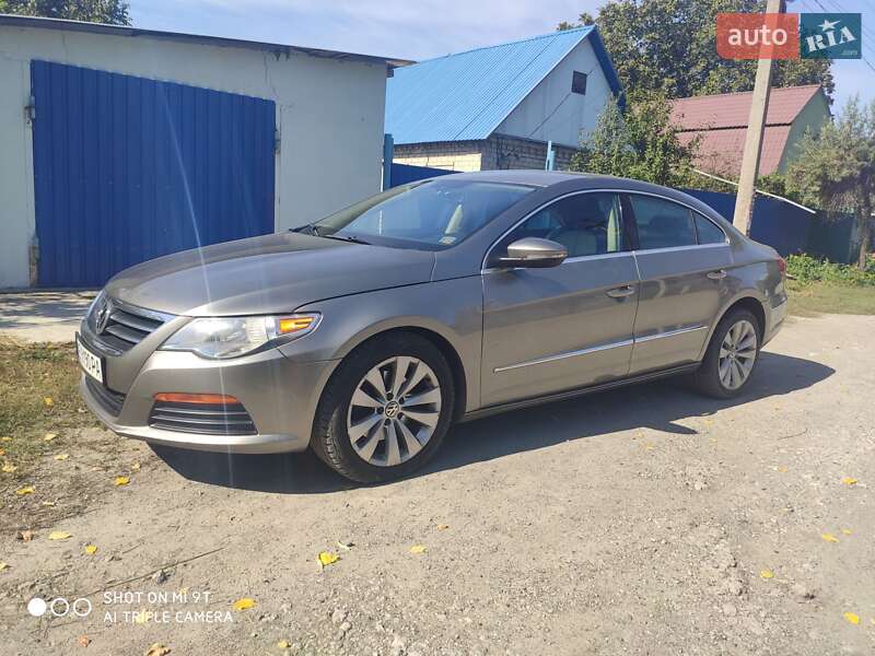 Купе Volkswagen CC / Passat CC 2011 в Дніпрі