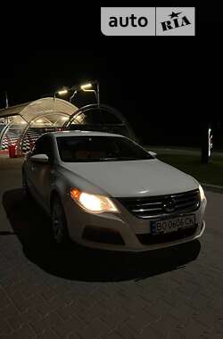 Купе Volkswagen CC / Passat CC 2010 в 