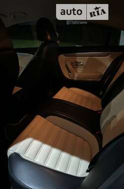 Купе Volkswagen CC / Passat CC 2010 в 