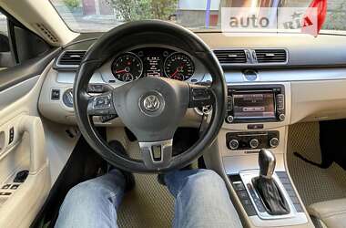 Купе Volkswagen CC / Passat CC 2011 в Виннице