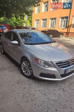 Купе Volkswagen CC / Passat CC 2011 в Тернополі