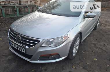 Купе Volkswagen CC / Passat CC 2009 в Дубровице