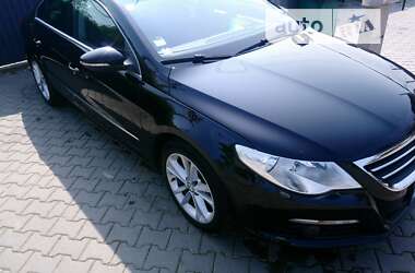 Купе Volkswagen CC / Passat CC 2011 в Черновцах