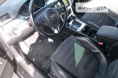 Купе Volkswagen CC / Passat CC 2011 в Черновцах