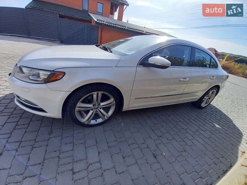 Купе Volkswagen CC / Passat CC 2012 в Хмельницком