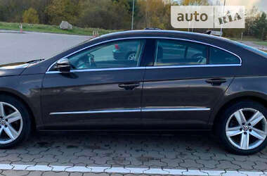 Купе Volkswagen CC / Passat CC 2013 в Чернігові