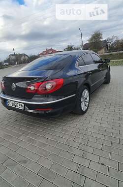 Купе Volkswagen CC / Passat CC 2009 в Бучачі