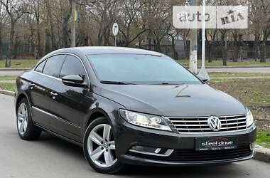 Купе Volkswagen CC / Passat CC 2013 в Николаеве