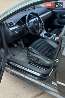 Купе Volkswagen CC / Passat CC 2013 в 
