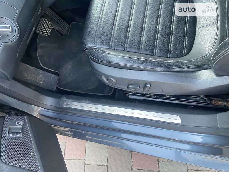 Купе Volkswagen CC / Passat CC 2013 в Буске