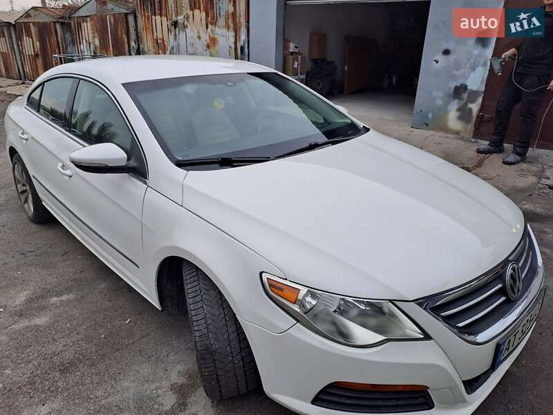 Купе Volkswagen CC / Passat CC 2010 в Николаеве