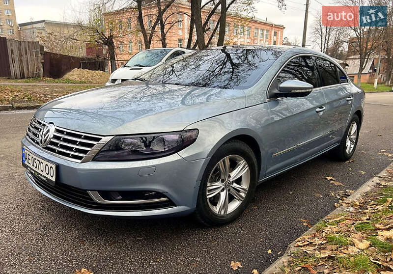 Купе Volkswagen CC / Passat CC 2013 в Луцьку