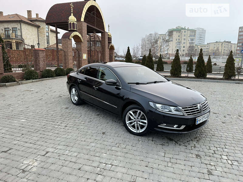 Купе Volkswagen CC / Passat CC 2012 в Черноморске
