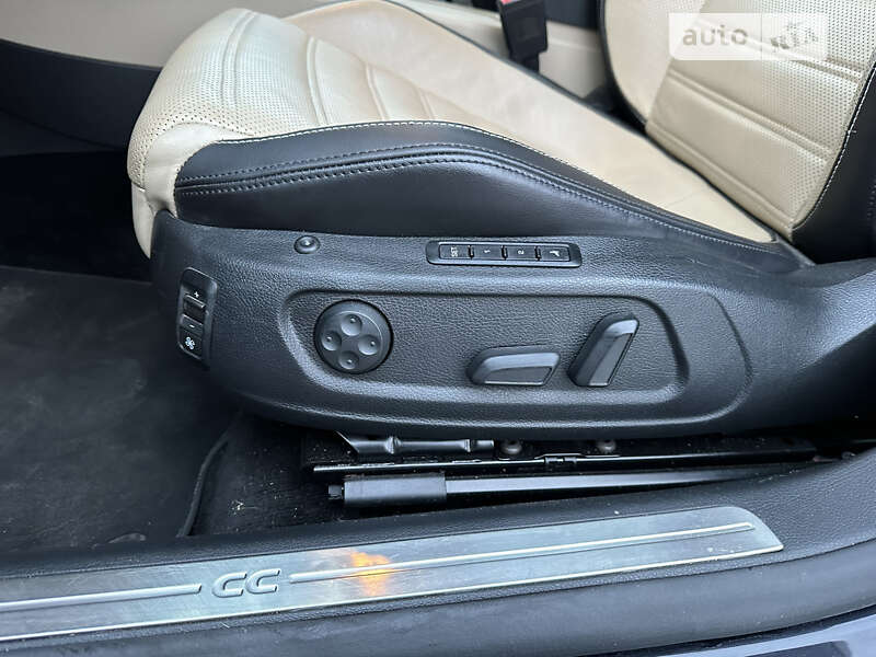 Купе Volkswagen CC / Passat CC 2012 в Черноморске