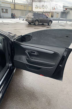 Купе Volkswagen CC / Passat CC 2013 в 