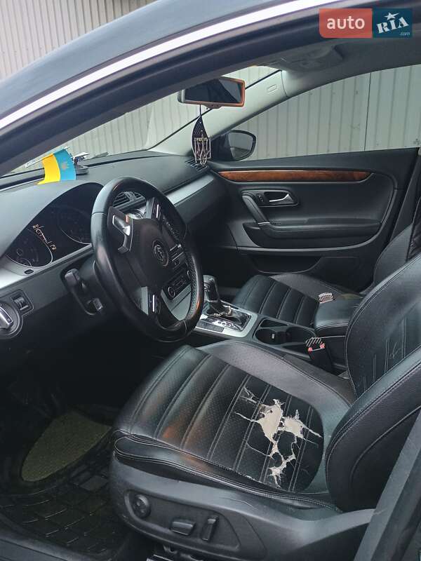 Купе Volkswagen CC / Passat CC 2010 в Знаменке