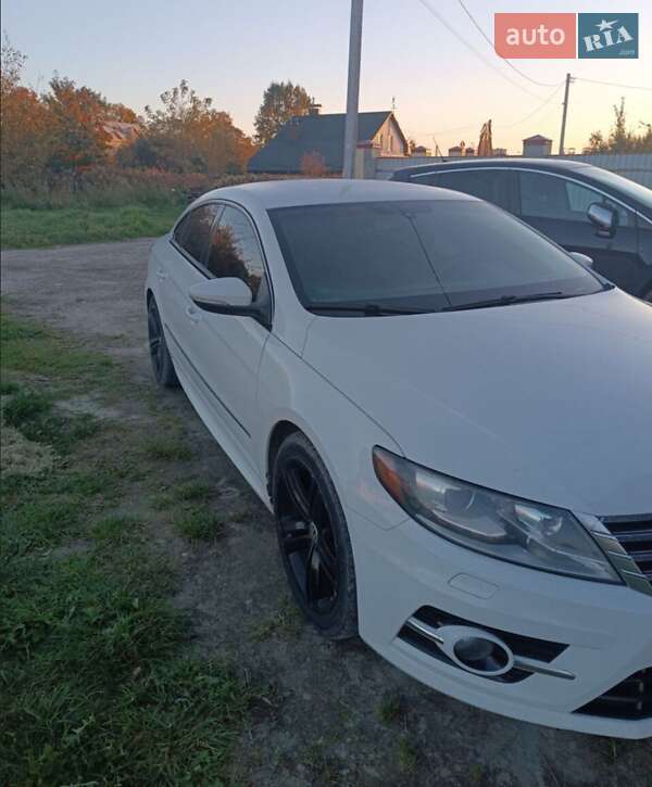 Купе Volkswagen CC / Passat CC 2013 в Львові