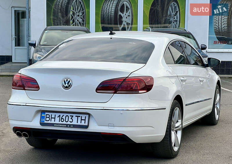 Купе Volkswagen CC / Passat CC 2012 в Измаиле