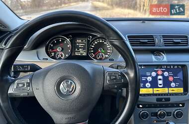 Купе Volkswagen CC / Passat CC 2012 в Киеве