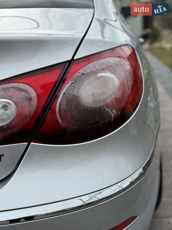 Купе Volkswagen CC / Passat CC 2010 в Надворной
