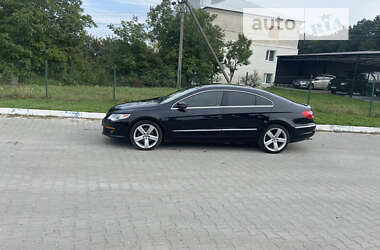 Купе Volkswagen CC / Passat CC 2011 в Гусятине