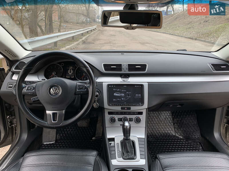 Купе Volkswagen CC / Passat CC 2012 в Житомире