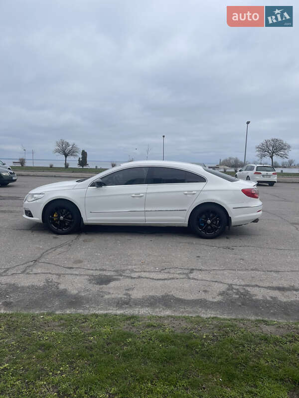 Купе Volkswagen CC / Passat CC 2011 в Черкассах