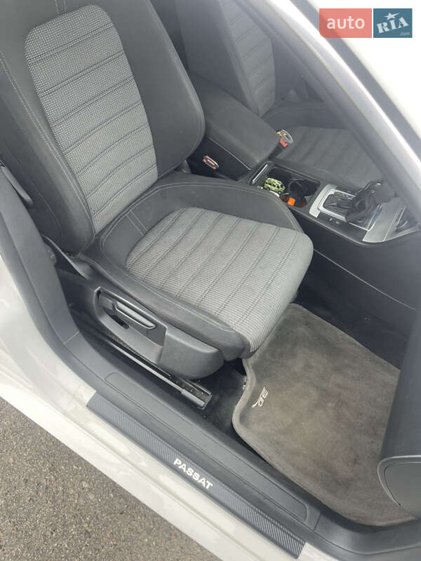 Купе Volkswagen CC / Passat CC 2011 в Черкассах