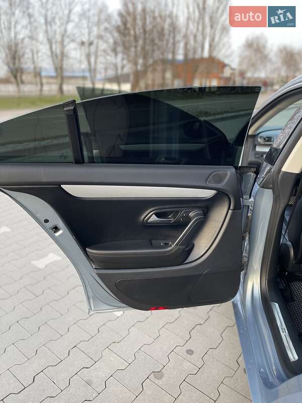 Купе Volkswagen CC / Passat CC 2012 в Белой Церкви