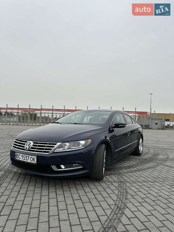 Купе Volkswagen CC / Passat CC 2013 в Львові