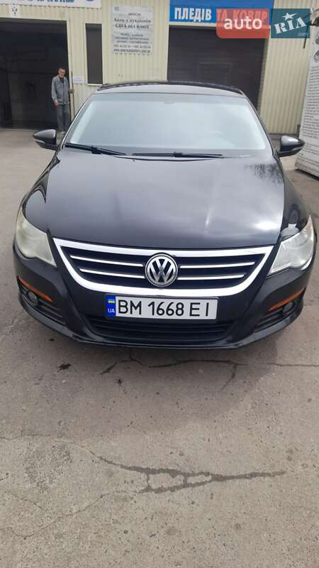 Седан Volkswagen CC / Passat CC 2010 в 