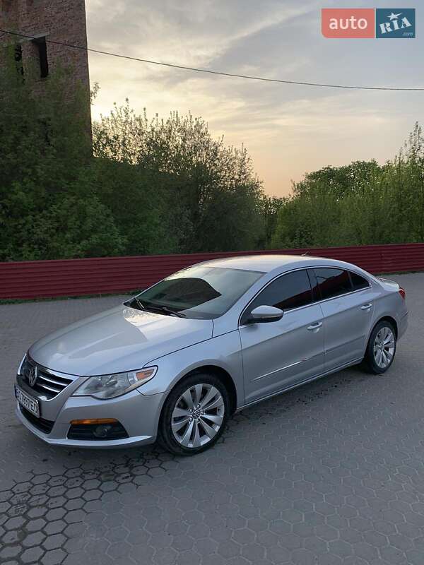 Купе Volkswagen CC / Passat CC 2008 в Кременце