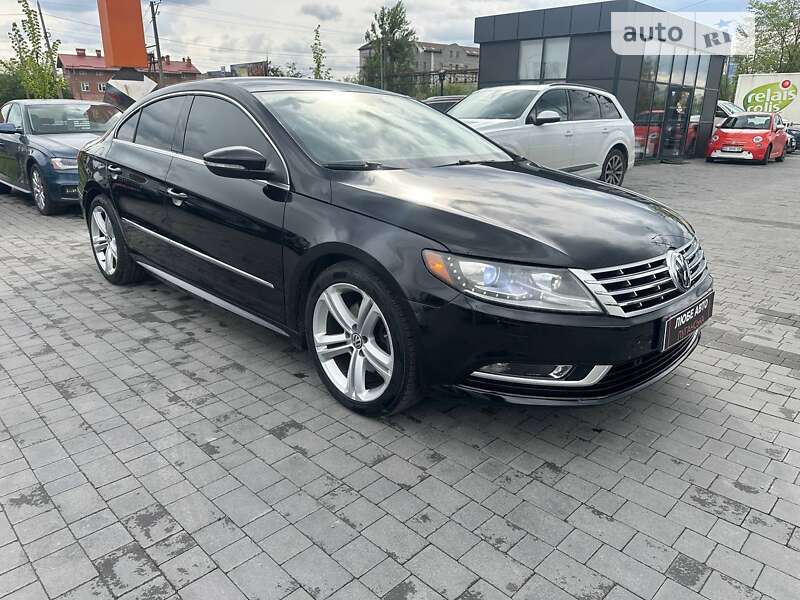 Купе Volkswagen CC / Passat CC 2013 в Львове