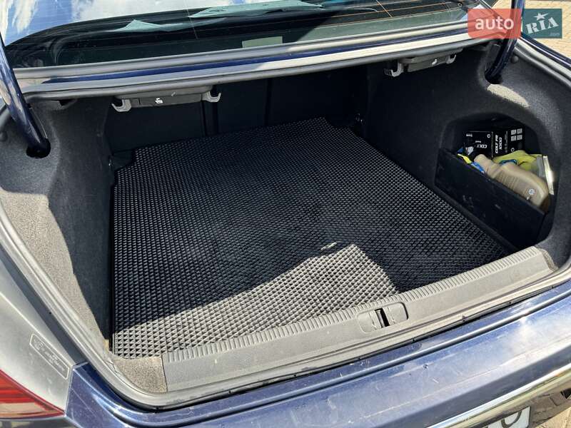 Купе Volkswagen CC / Passat CC 2012 в Мукачево