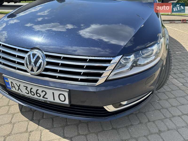 Купе Volkswagen CC / Passat CC 2012 в Мукачево