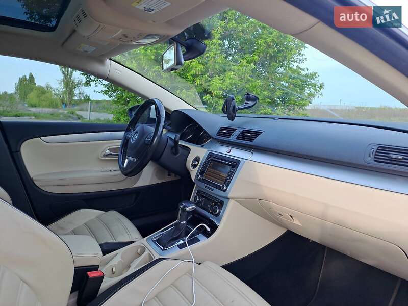 Купе Volkswagen CC / Passat CC 2009 в Борисполе фото 8 Купе Volkswagen CC / Passat CC 2009 в Борисполе