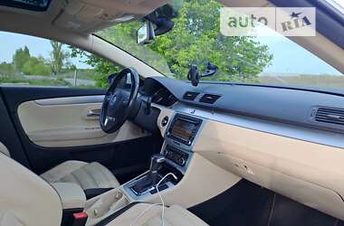 Купе Volkswagen CC / Passat CC 2009 в Борисполе