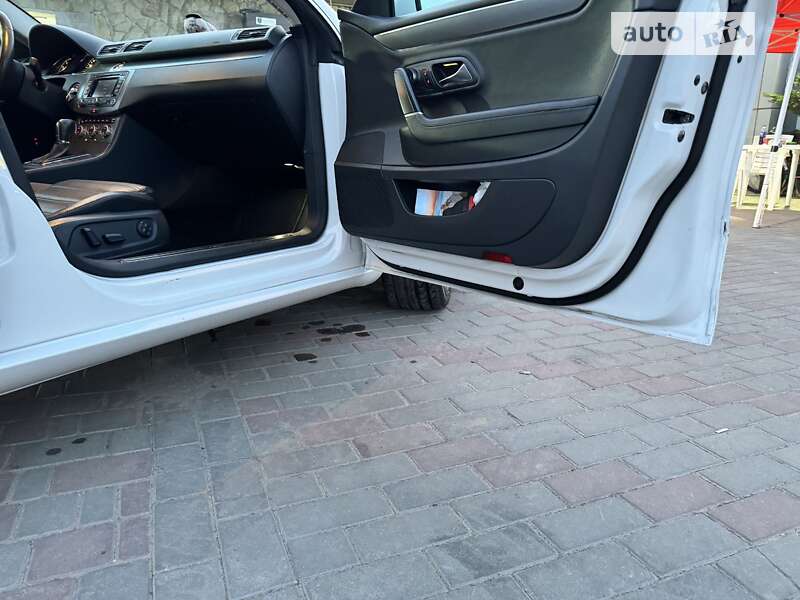 Купе Volkswagen CC / Passat CC 2013 в Одессе