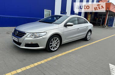 Купе Volkswagen CC / Passat CC 2008 в Калуше