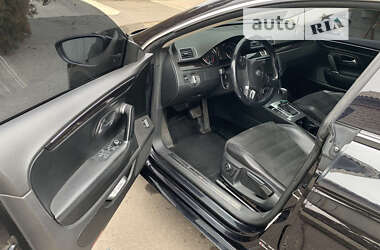 Купе Volkswagen CC / Passat CC 2013 в Балаклії