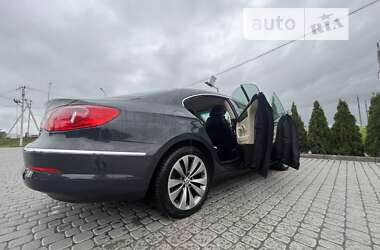 Купе Volkswagen CC / Passat CC 2011 в Львові