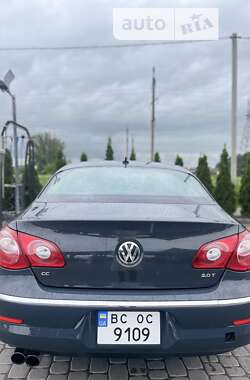 Купе Volkswagen CC / Passat CC 2011 в Львові