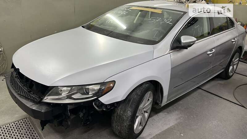Купе Volkswagen CC / Passat CC 2015 в Самборе