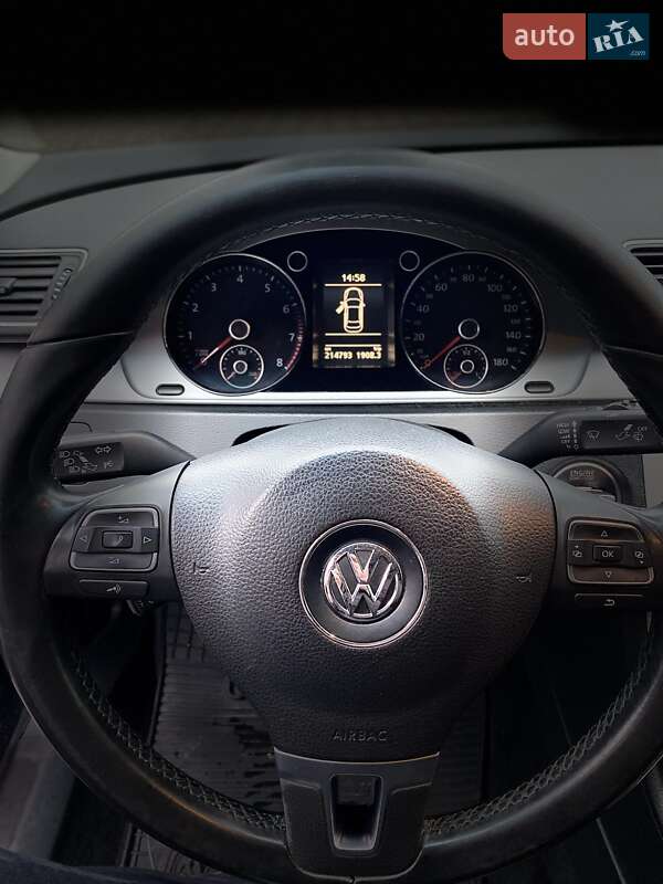 Купе Volkswagen CC / Passat CC 2010 в Вознесенске