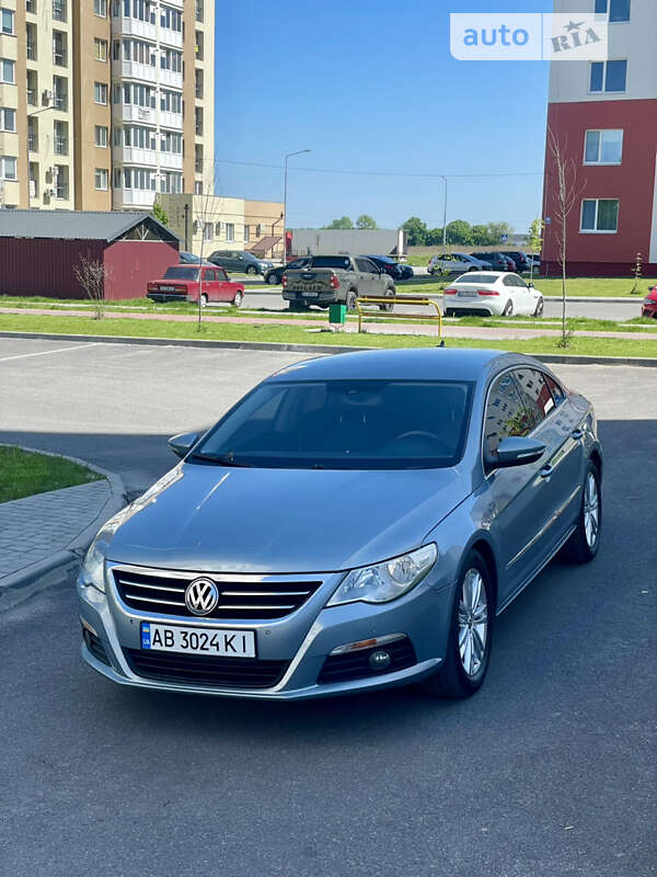 Купе Volkswagen CC / Passat CC 2008 в Виннице