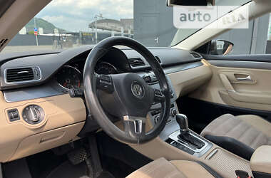 Купе Volkswagen CC / Passat CC 2013 в Мукачево