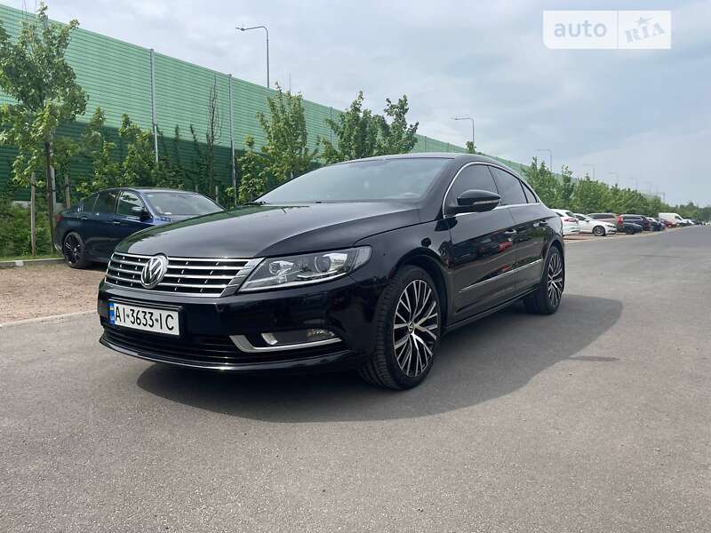 Купе Volkswagen CC / Passat CC 2012 в Киеве