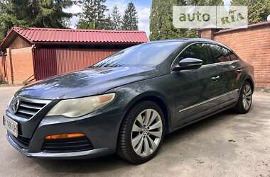 Купе Volkswagen CC / Passat CC 2011 в Львове