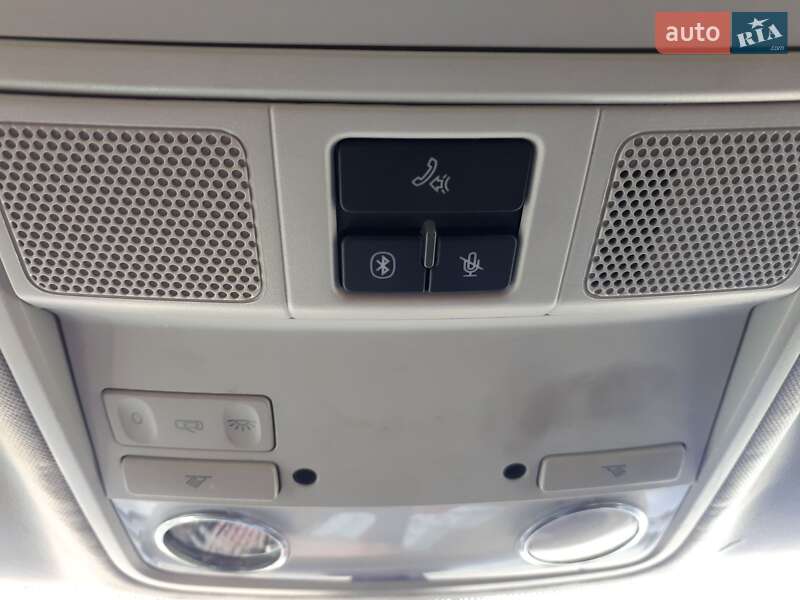 Купе Volkswagen CC / Passat CC 2011 в Львові