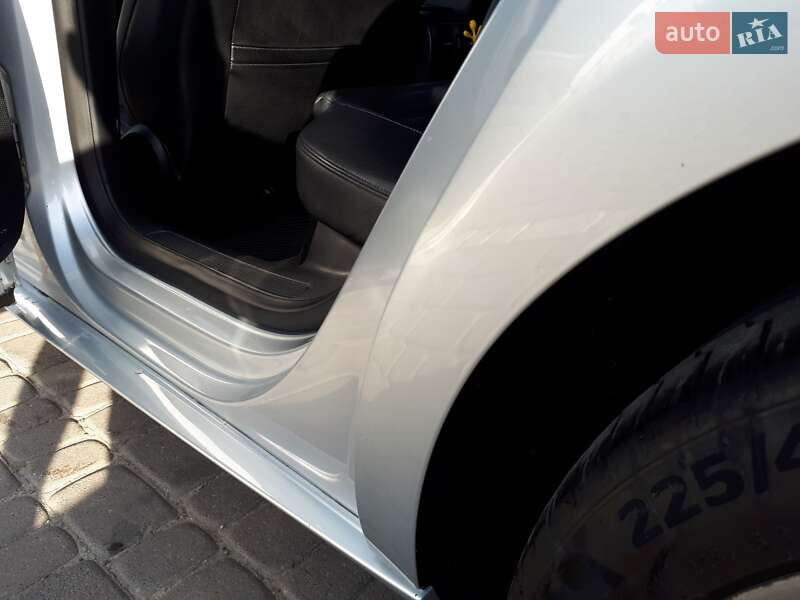 Купе Volkswagen CC / Passat CC 2011 в Львові